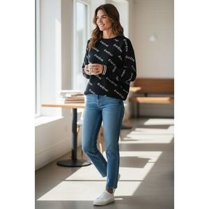 Bebe Sweater M Black Long Sleeve Women's Pullover‎ Logo